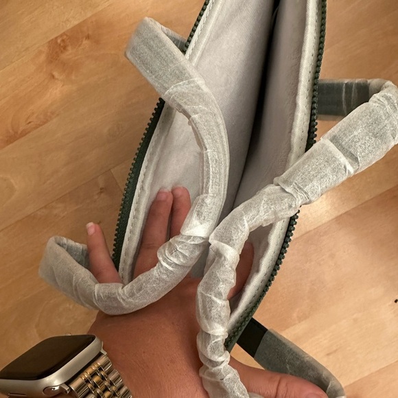 NWT tomtoc laptop bag - Picture 6 of 10